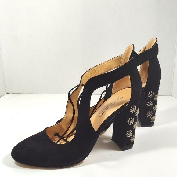 American Glamour  beaded chunky heels suede black shoes Size: 8 - Picture 2 of 5